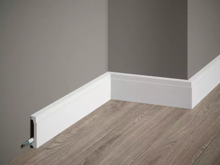 Podlahová/soklová lišta MD027 200x6x1,3cm, Mardom