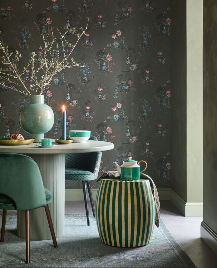 Zelená vliesová tapeta s květinami a pávy, 333144  Pip Studio 6, Eijffinger