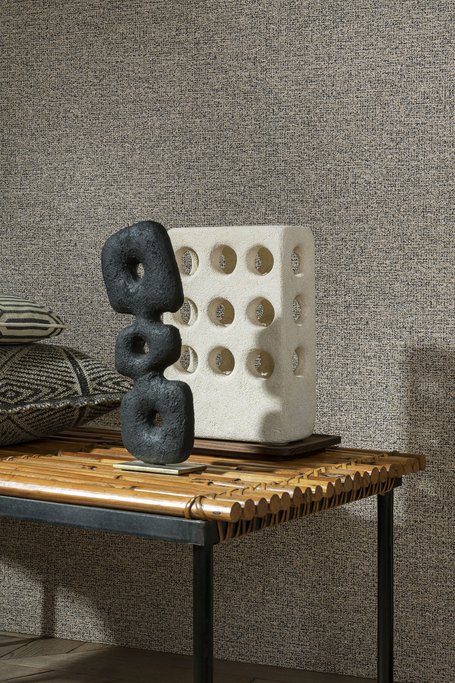 Béžovo-černá kropenatá vliesová tapeta na zeď, BA26022,  Brazil,  Decoprint