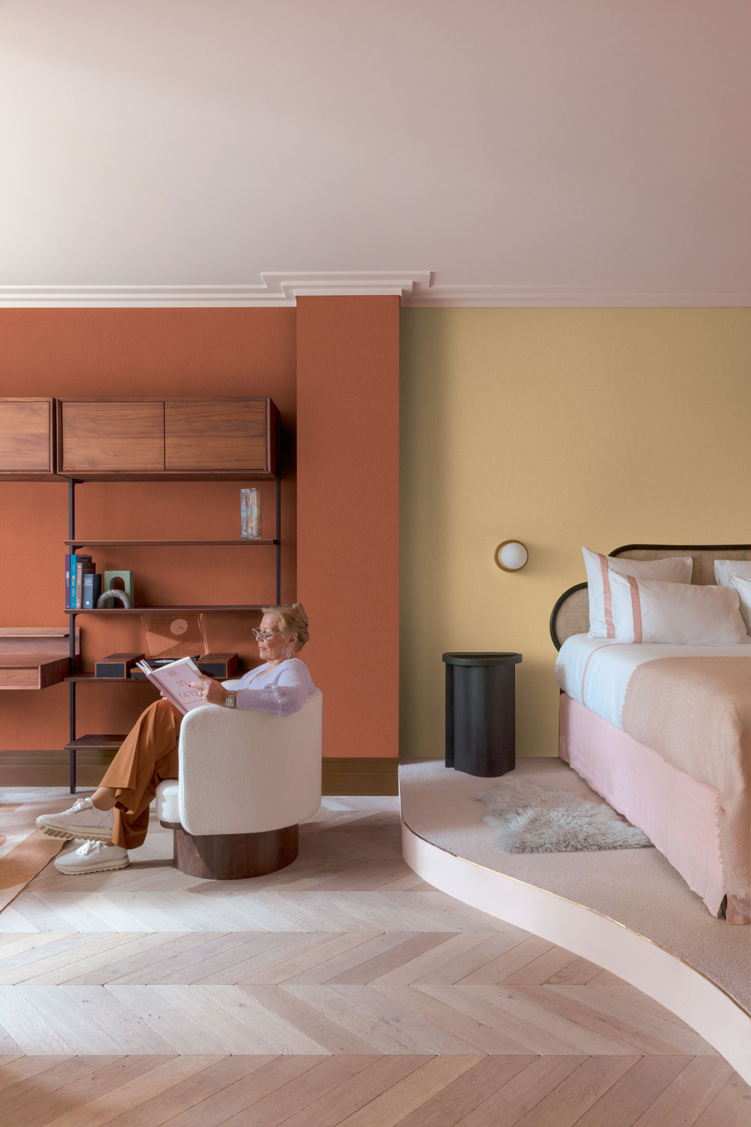 Vliesová tapeta na zeď, červeno-hnědá, imitace látky,  AT1021, Atmosphere, Daydreamers, Grandeco