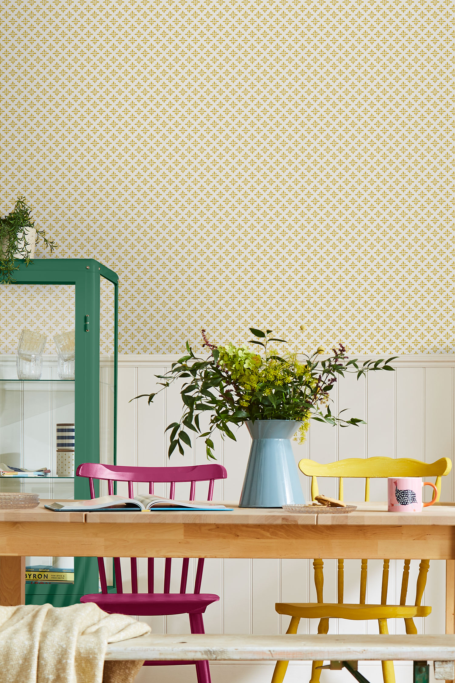 Okrová geometrická vliesová tapeta na zeď, 118578, Joules, Graham&Brown