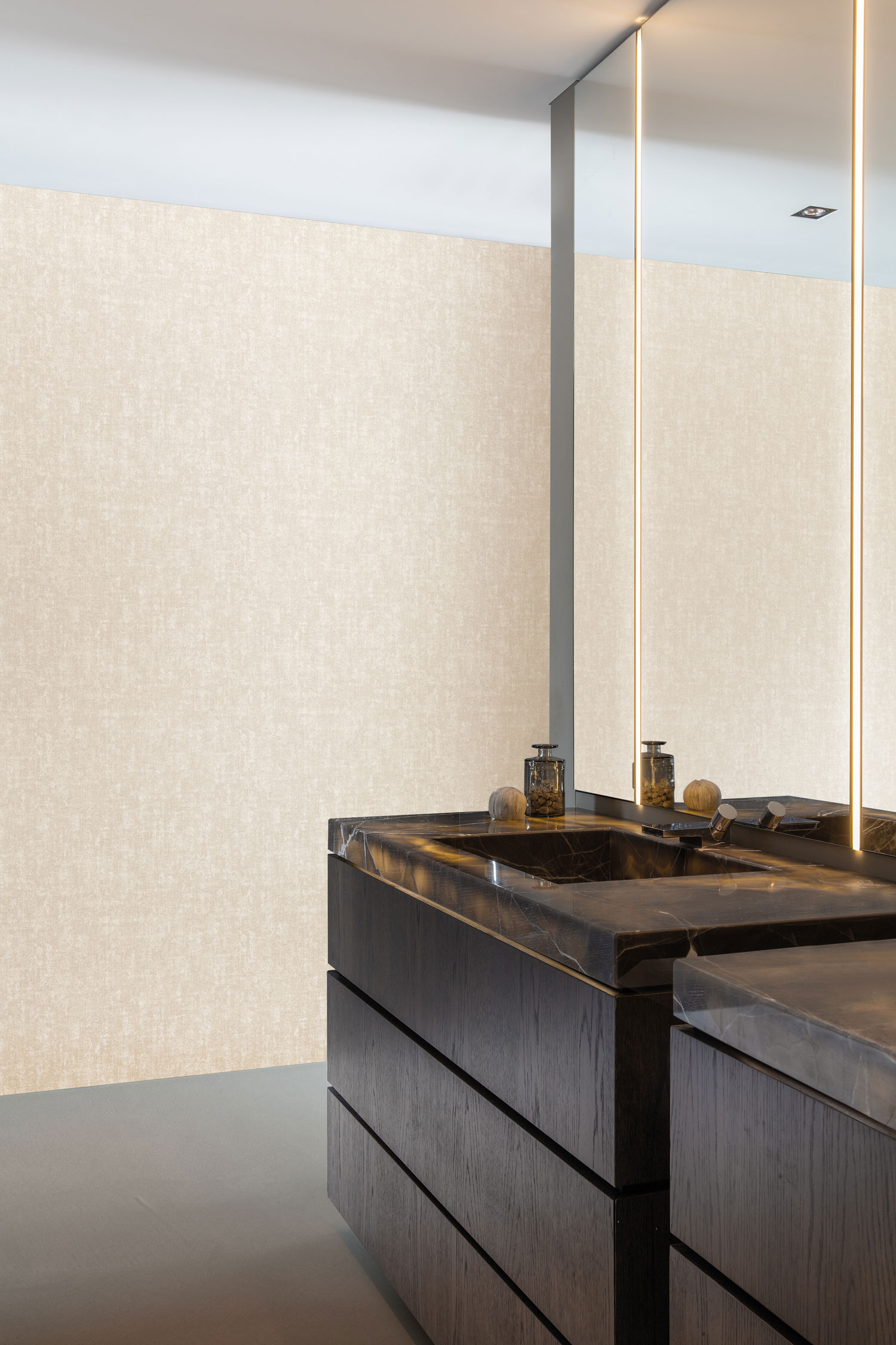 Béžová vliesová tapeta na zeď, UR1301, VB1001, Universe 4, Grandeco