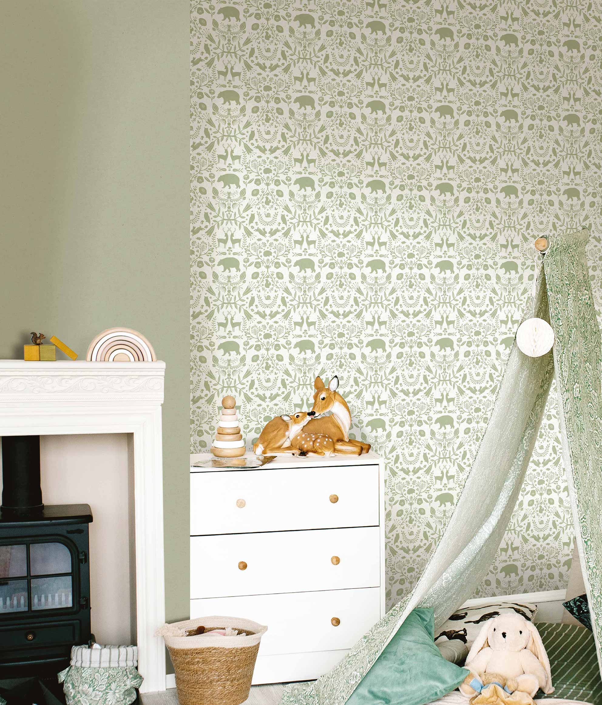 Zeleno-bílá dětská vliesová tapeta se zvířátky, 17142, MiniMe, Cristiana Masi by Parato