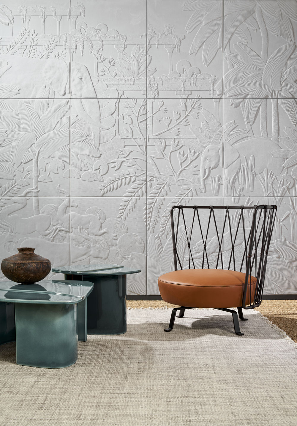 97002, Babylon, Arte