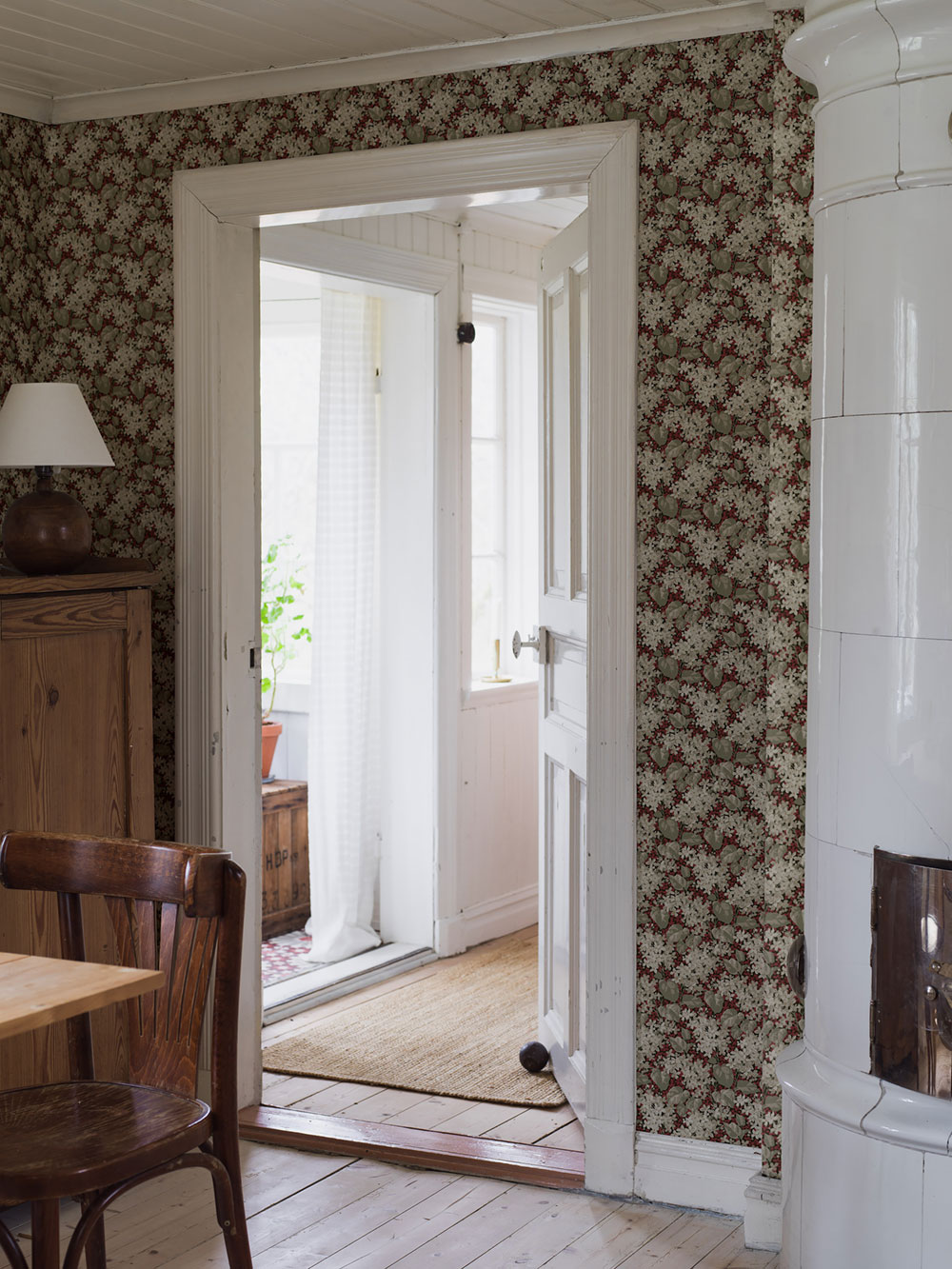 Vliesová tapeta na zeď, červená, květiny, listy, 4161, Alla Tiders Hus, Borastapeter