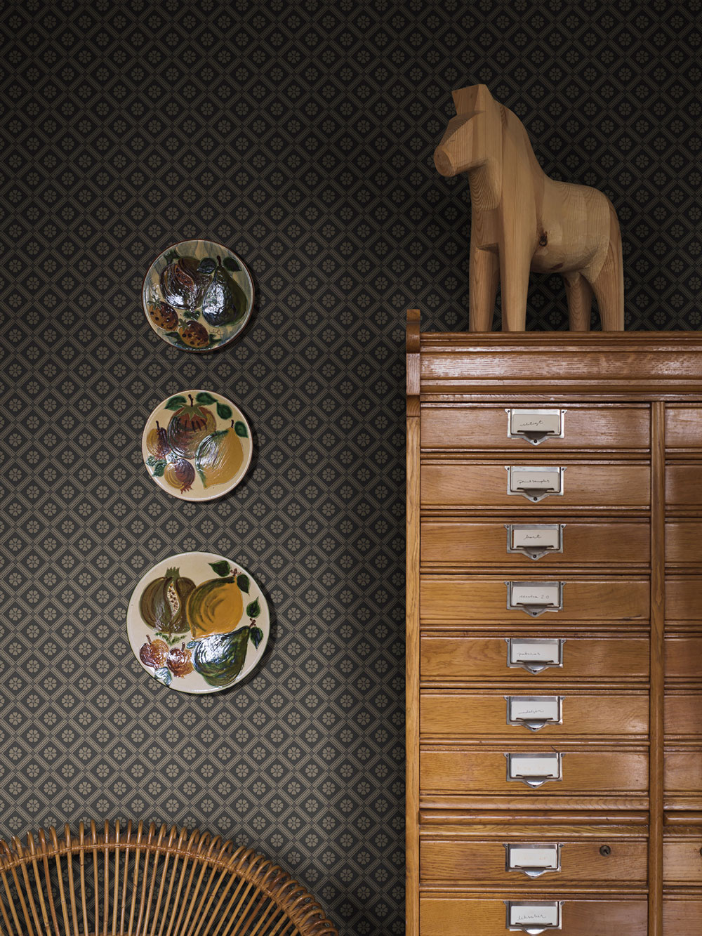 Vliesová tapeta na zeď, šedo-černá, květiny, 4821, New Heritage, Borastapeter