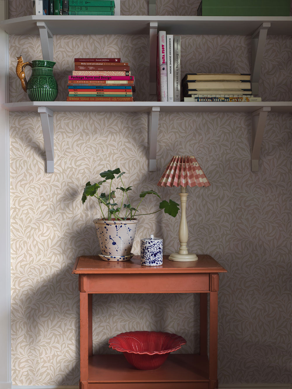 Vliesová tapeta na zeď, béžová, listy, 4832, New Heritage, Borastapeter