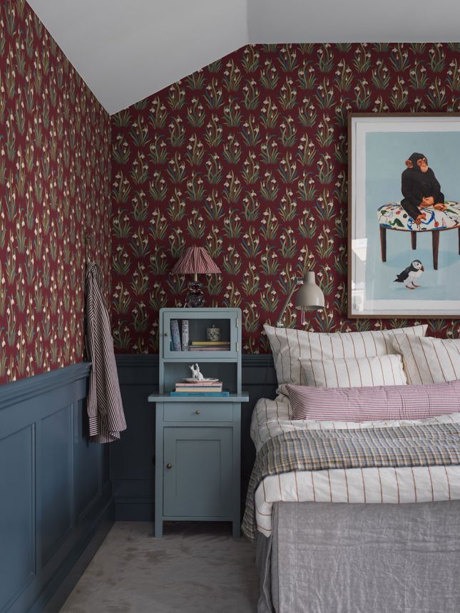 Vliesová tapeta na zeď, vínová, květiny, sněženky, 4837, New Heritage, Borastapeter