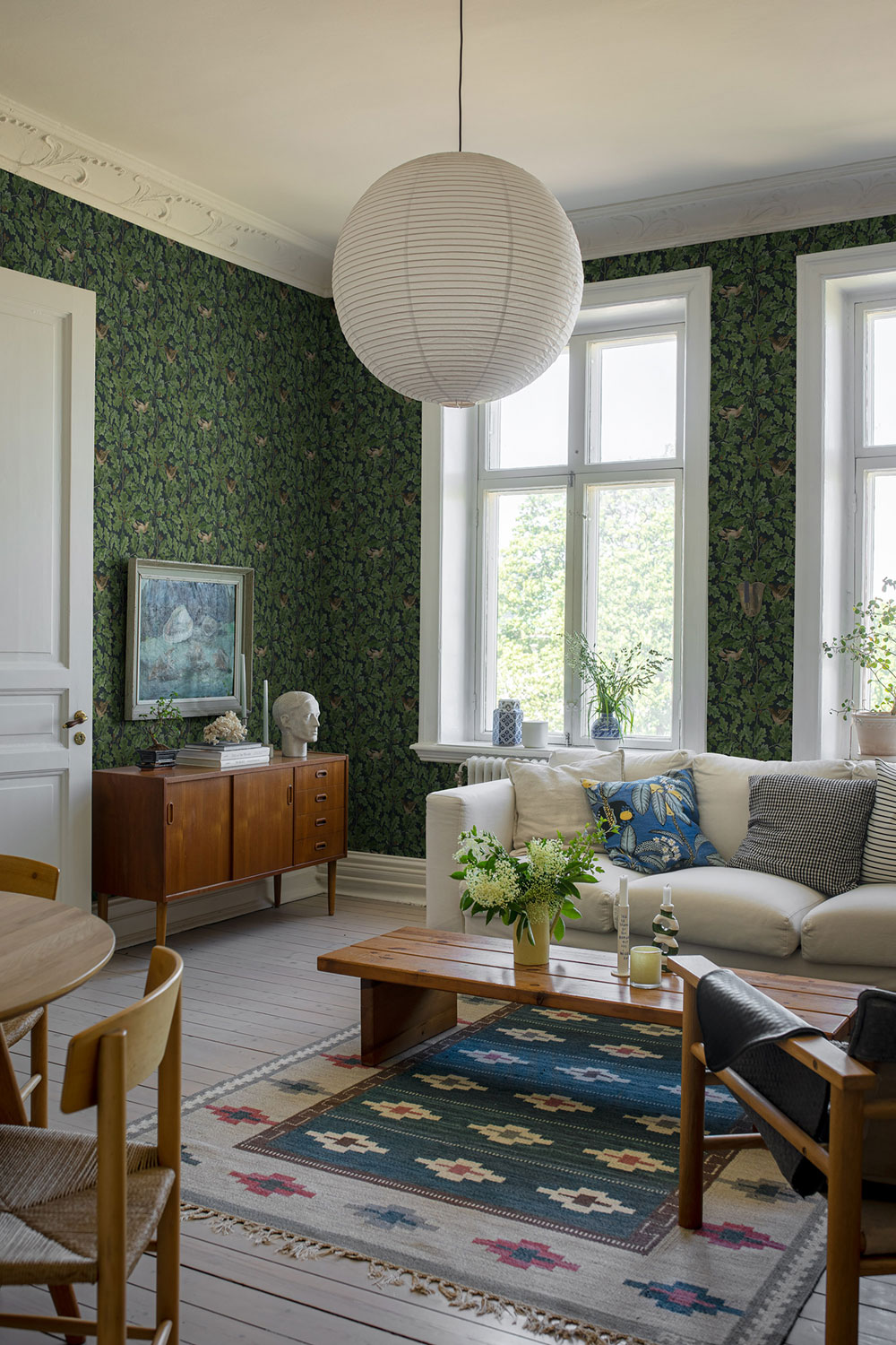 Vliesová tapeta na zeď, zeleno-modrá, větvičky, listy, zvířata, 2050, Icons, Borastapeter