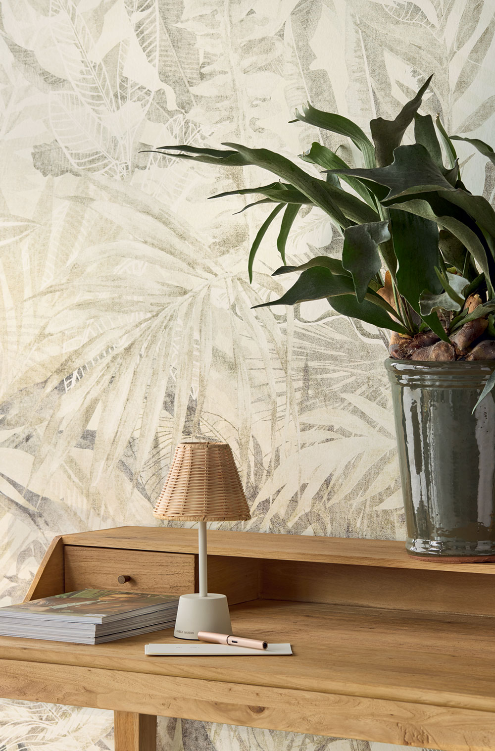 Vliesová fototapeta na zeď, béžová, listy, 350703, Riviera Maison,  Eijffinger