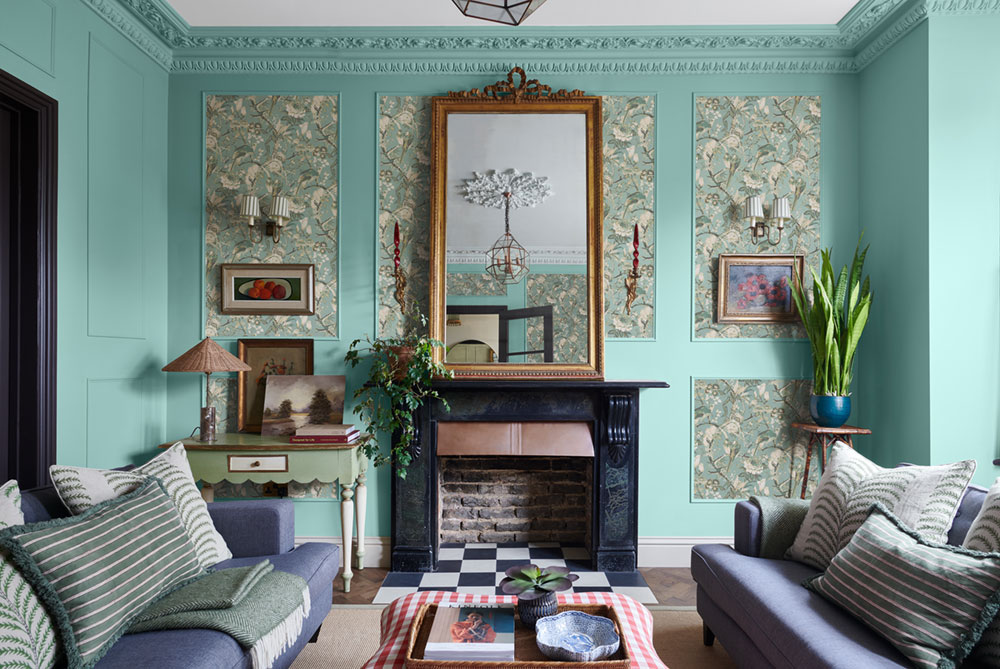 Vliesová tapeta na zeď, tyrkysovo-zlatá, ptáci, květiny, větvičky, 127910, Arboretum, Graham Brown Premium