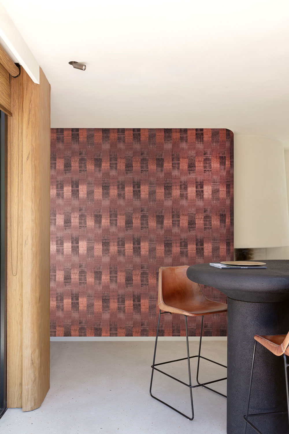 Vliesová tapeta s pruhy, černá, oranžová, imitace látky, RIC104, Serica, Masureel