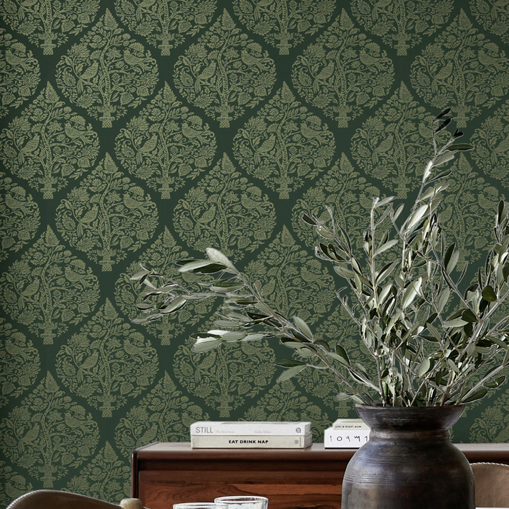 Vliesová tapeta na zeď, zeleno-zlatá, ornamenty, 142058, Allurium, Graham Brown Premium
