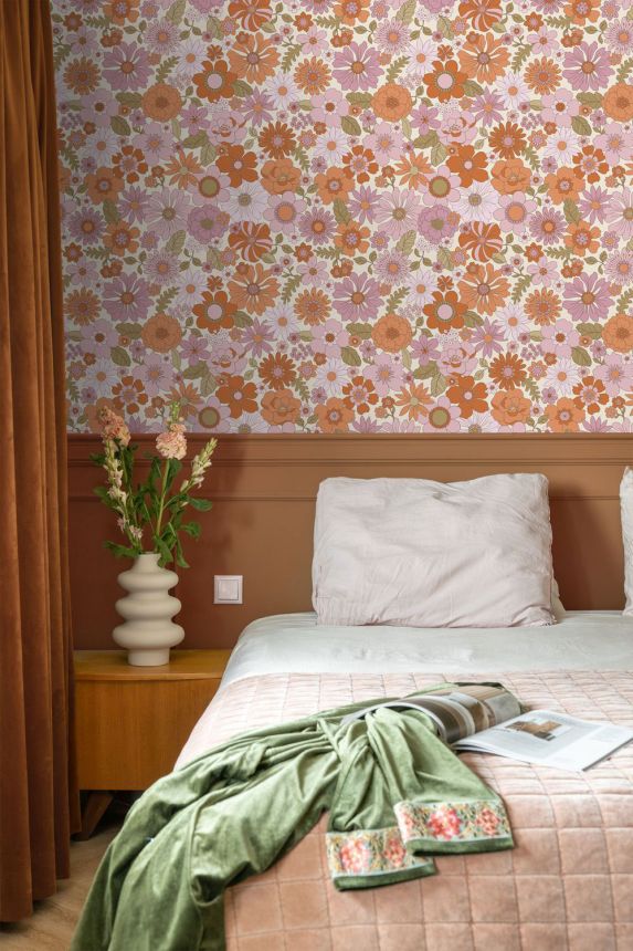 Tapeta s retro květinovým vzorem, bílá, oranžová, 130961, Floral Fever, Esta Home
