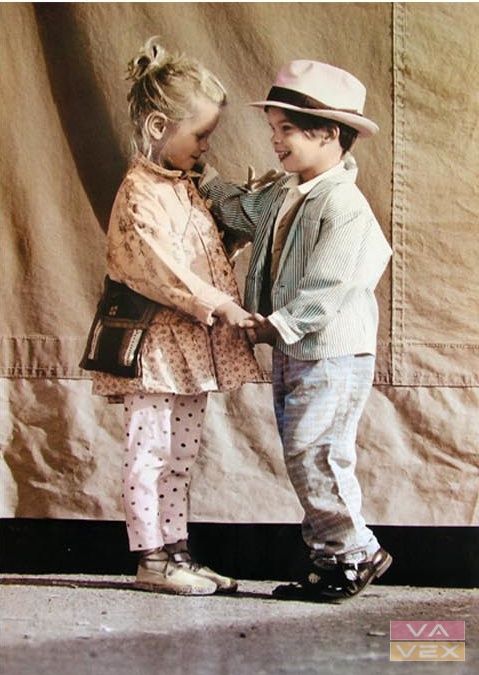 Plakát 3186, Tančící děti, rozměr 98 x 68 cm