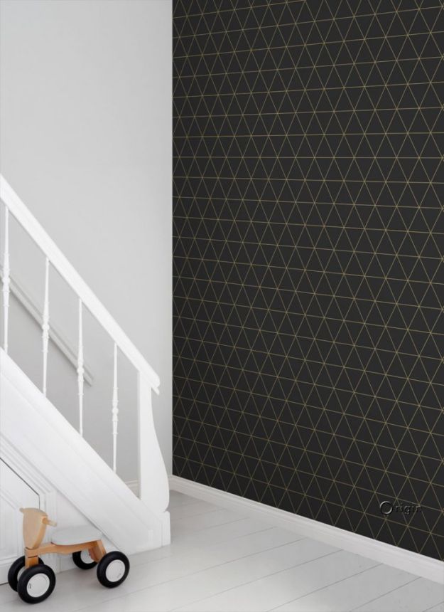 Černá vliesová tapeta, zlaté obrysy trojúhelníků 347684, City Chic, Precious, Origin