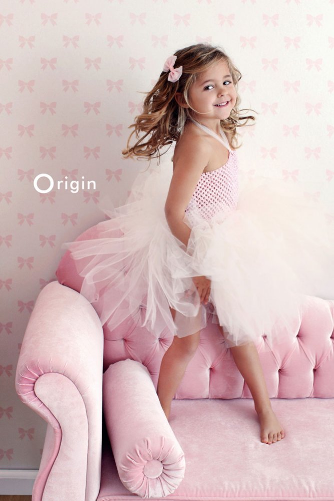 Metalická vliesová tapeta pro holky - mašličky 346846, Precious, Origin